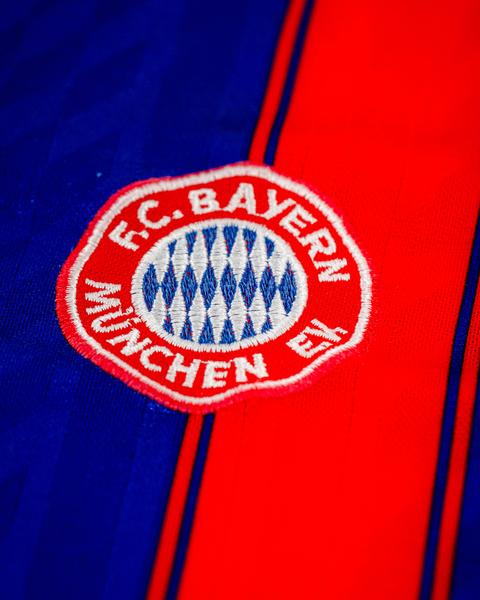 Bayern Munich 1995/96 Home Shirt — Klinsmann #18 — L
