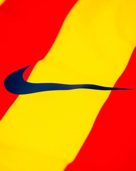 Barcelona 2013/14 Basic Away Shirt — L