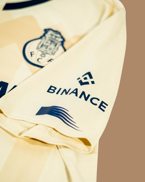 Porto 2023/24 Away Shirt — XL